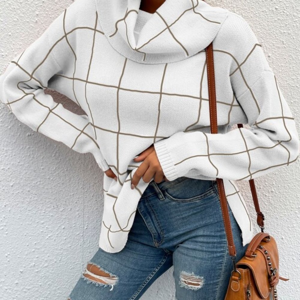 ON THE GRID TURTLENECK SWEATER - Picture 4 of 8